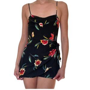 Kimchi Blue Black Shorts Romper sz 4